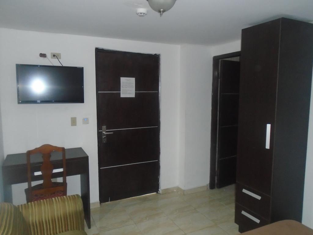 Отель Residencial Mexico Панама Экстерьер фото