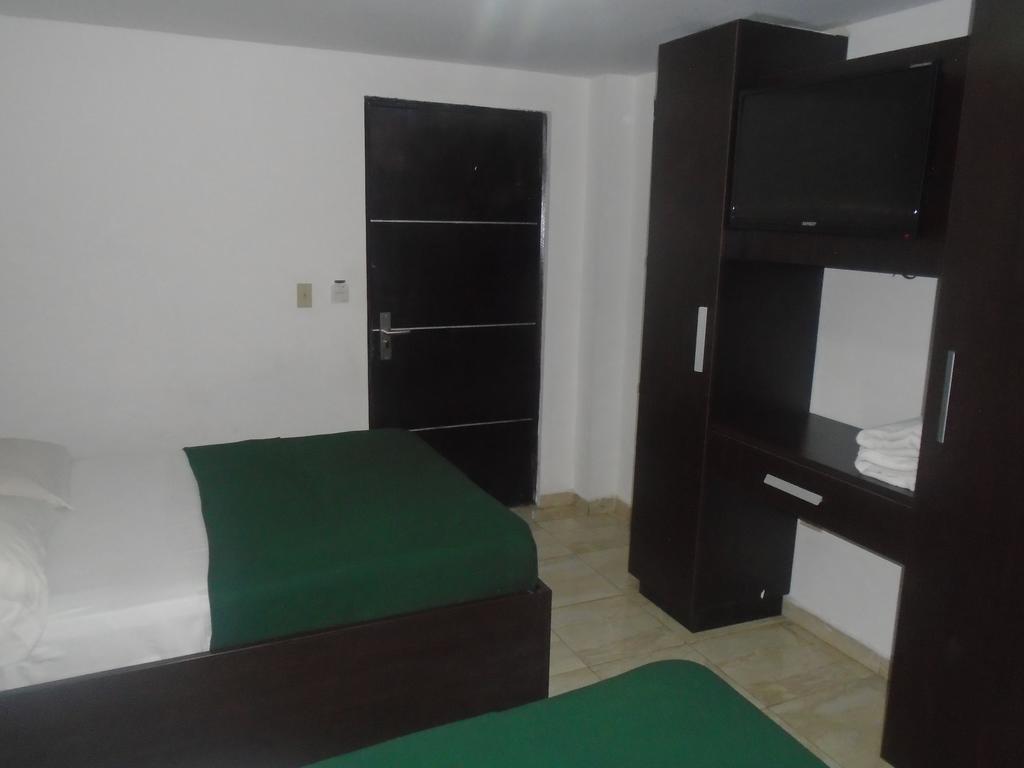 Отель Residencial Mexico Панама Экстерьер фото